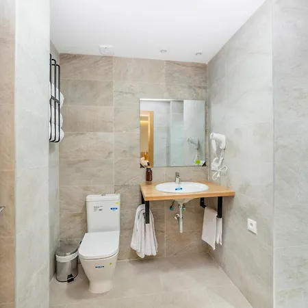 מלון Hostal-spa Mare Nostrum La Fuente de San Esteban