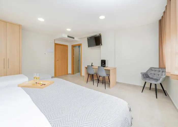 Hotel Hostal-spa Mare Nostrum 2*